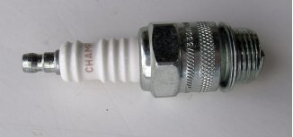 RD16 Spark Plug for Generac 036686