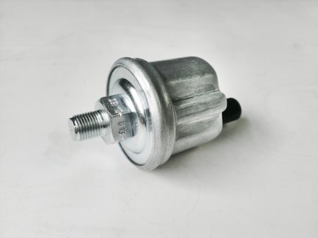 360-004 Sender, 0-150PSI Oil, 1/8\"NPT, VDO